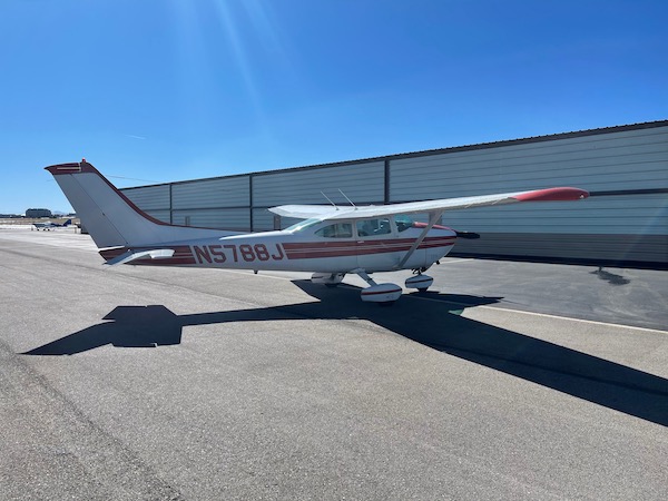 Image of Cessna 182 - N5788J